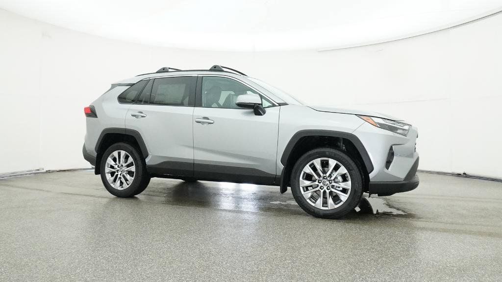 Thumbnail: 2025 Toyota RAV4 - 12