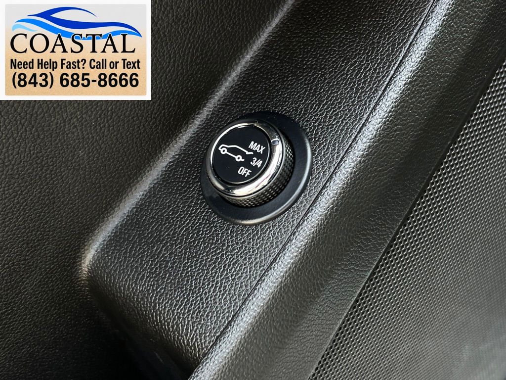 2023 Chevrolet Traverse LT Leather - 7