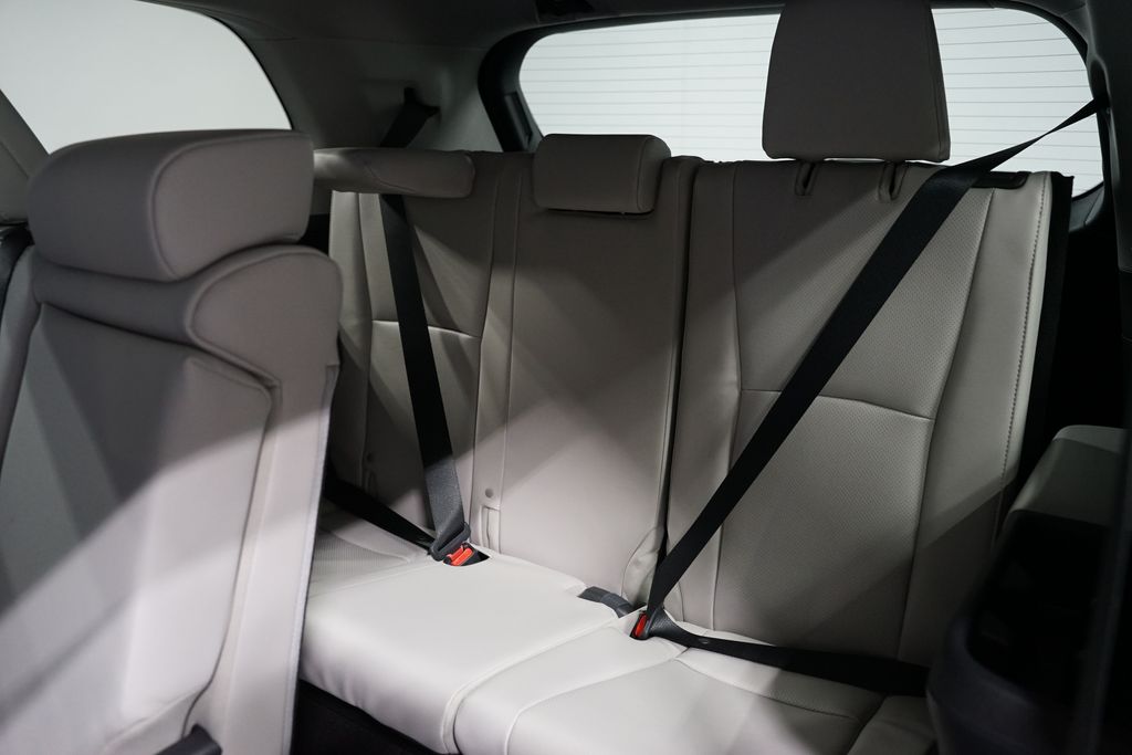 Thumbnail: 2026 Toyota Grand Highlander - 31