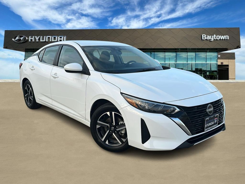 2025 Nissan Sentra SV FWD