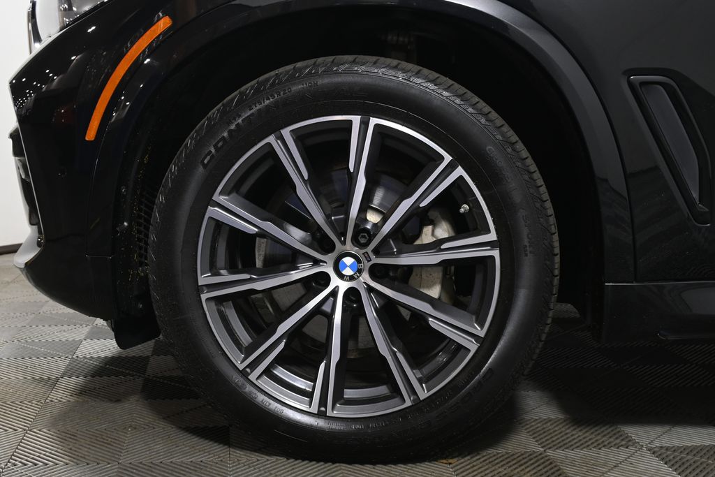 Thumbnail: 2023 BMW X5 - 12