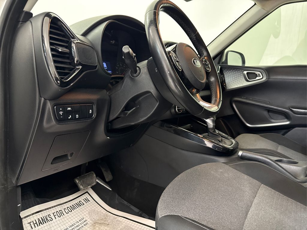 2020 Kia Soul EX - Photo 32
