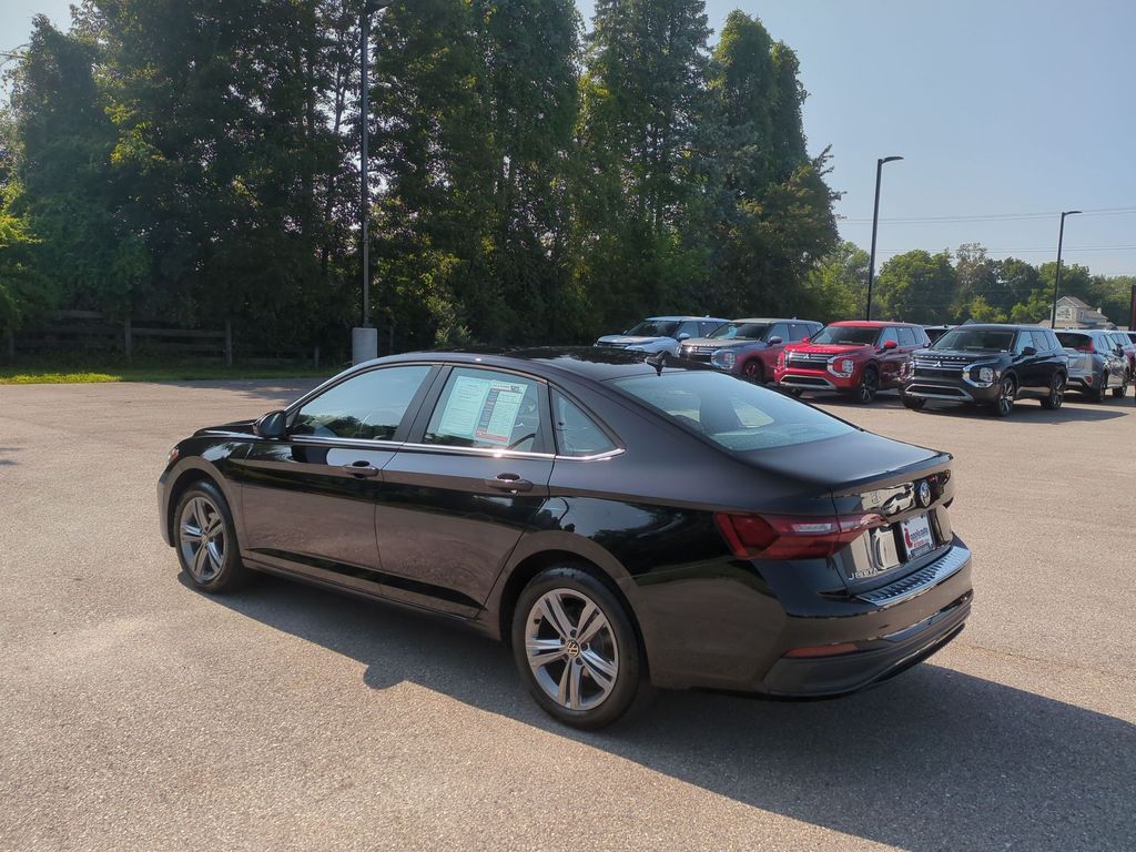 2023 Volkswagen Jetta 1.5T SE