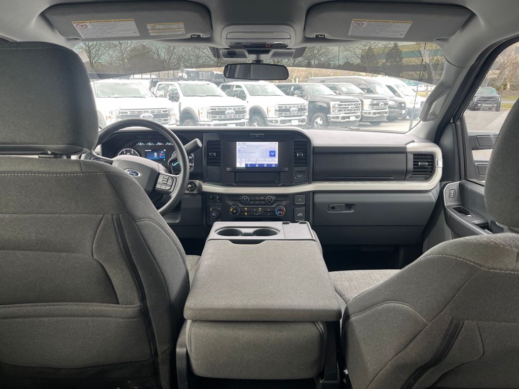 2025 Ford F-250 Super Duty XLT