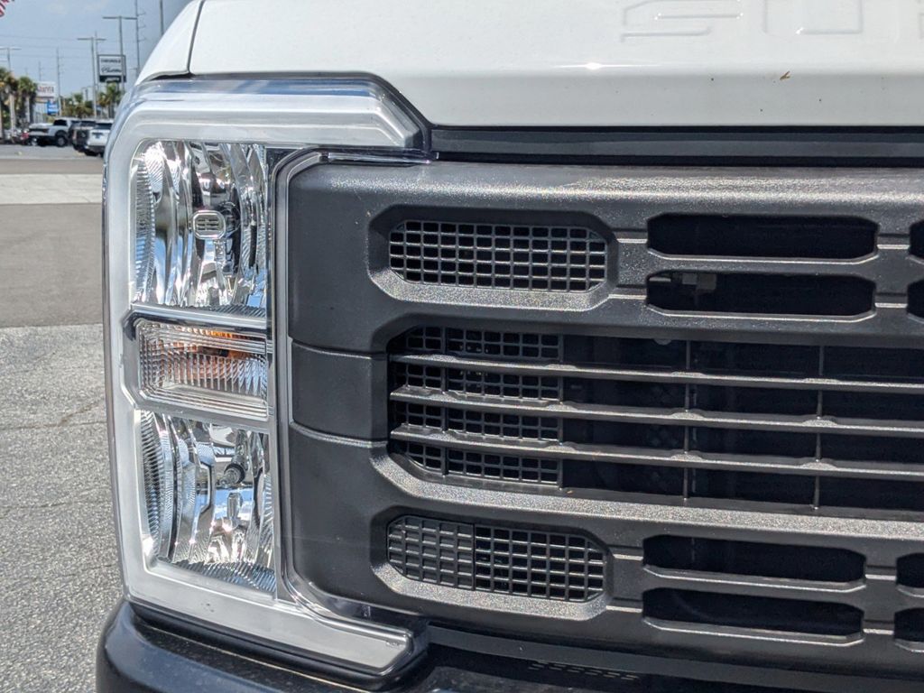 2025 Ford F-250 Super Duty XL