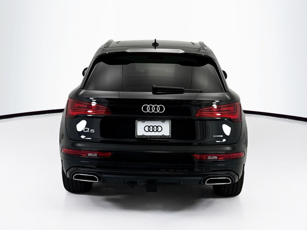 Thumbnail: 2023 Audi Q5 - 6