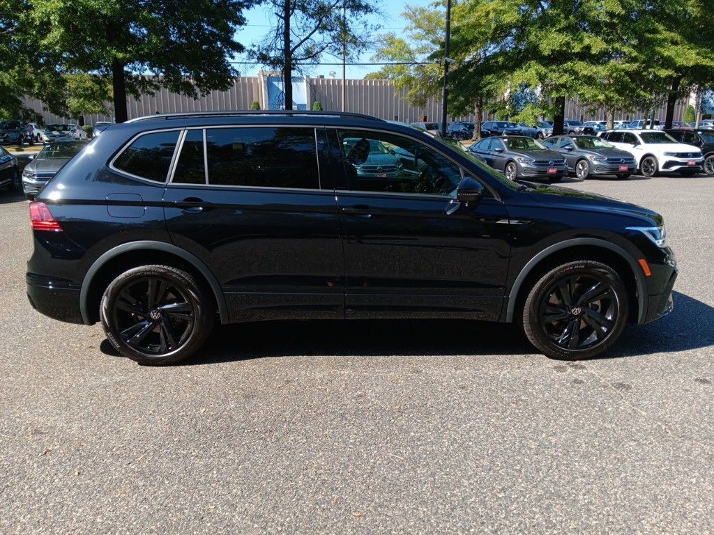 2024 Volkswagen Tiguan 2.0T SE R-Line Black 6