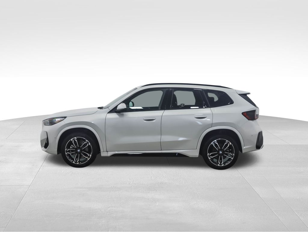 Thumbnail: 2025 BMW X1 - 2