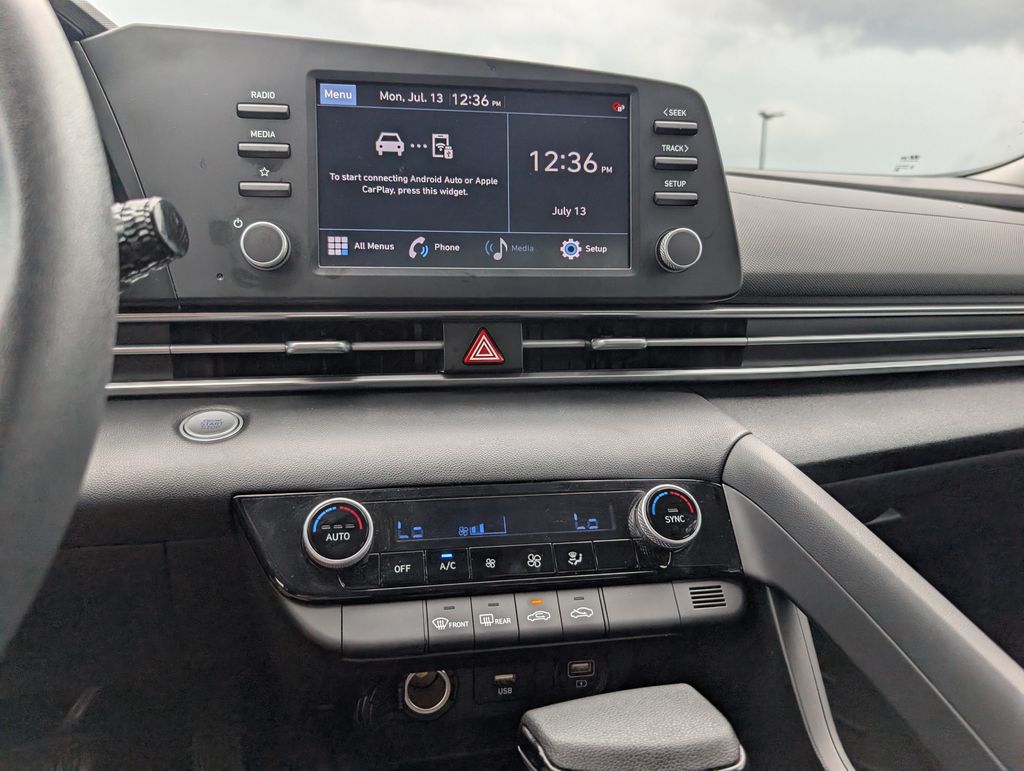 Used 2023 Hyundai Elantra Sedan