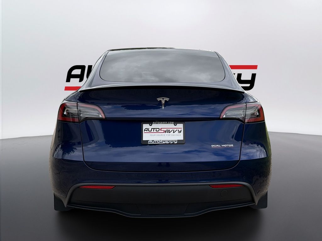 Used 2022 Blue Tesla Performance image 5