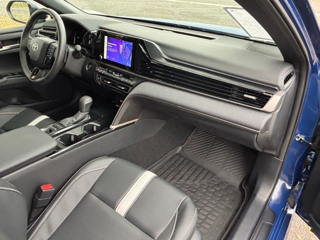 Thumbnail: 2025 Toyota Camry - 23