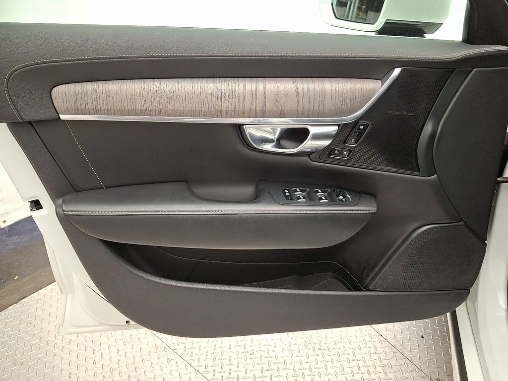 2021 Volvo S90 T6 Inscription 13