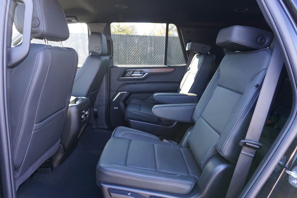 Thumbnail: 2025 GMC Yukon - 12