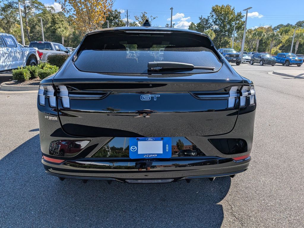 2025 Ford Mustang Mach-E GT