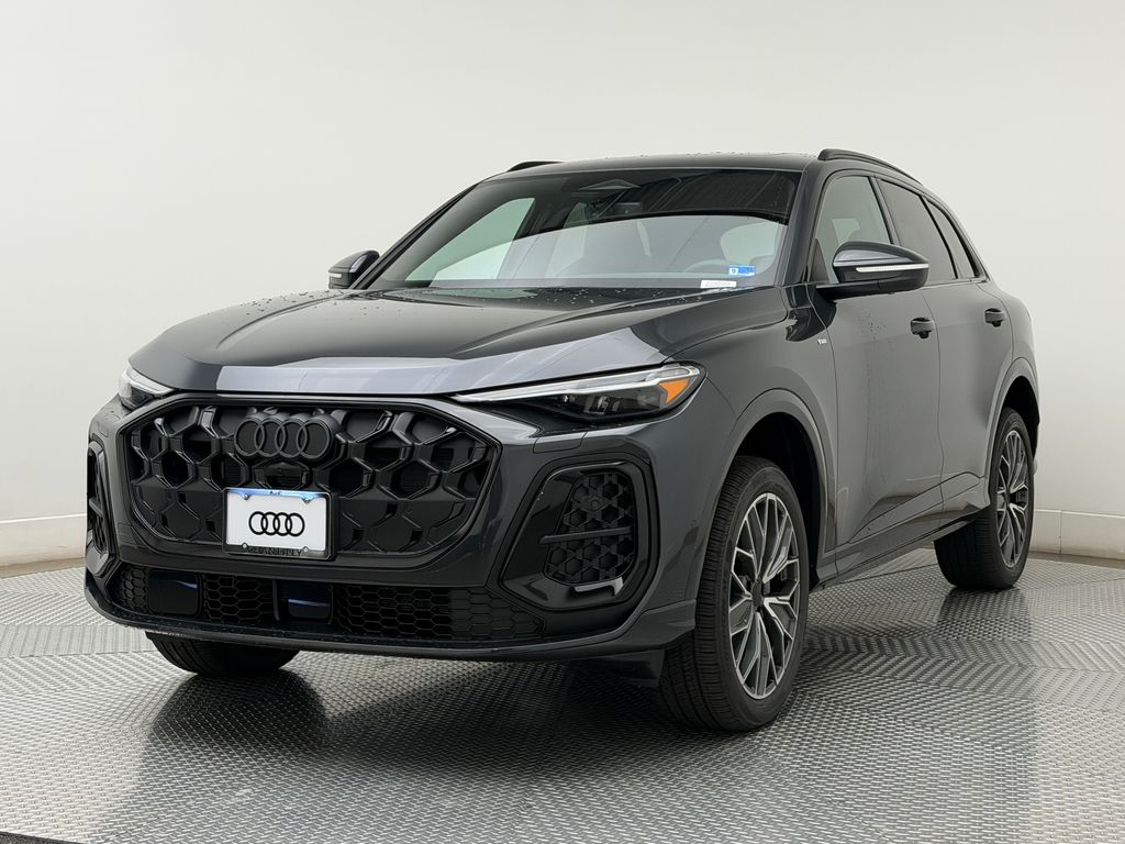 Thumbnail: 2026 Audi Q5 - 3