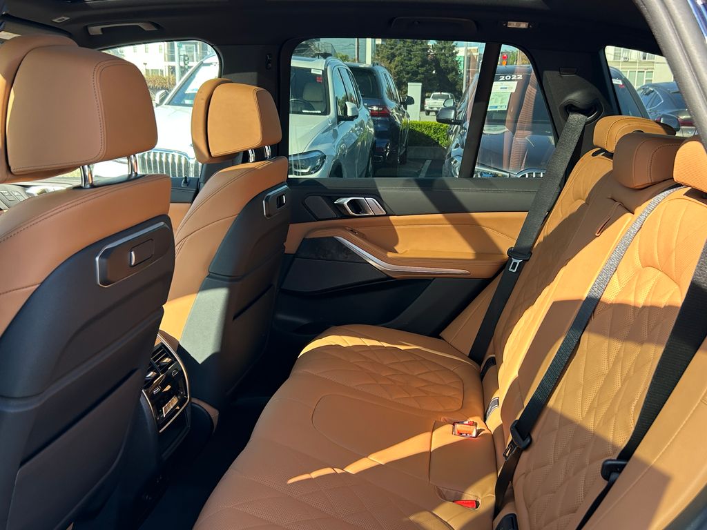 2026 BMW X5 xDrive50e 30