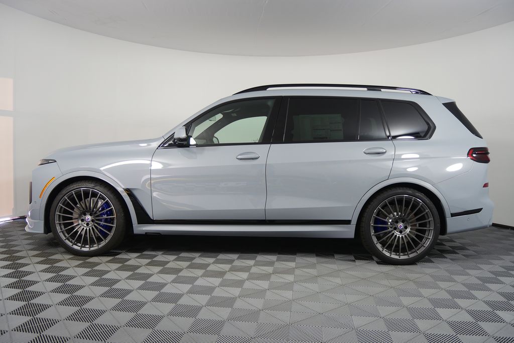 2026 BMW X7 Alpina XB7 7