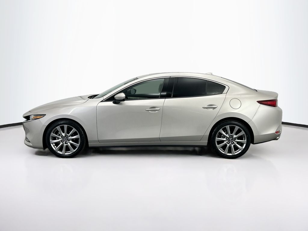 Thumbnail: 2022 Mazda Mazda3 - 8