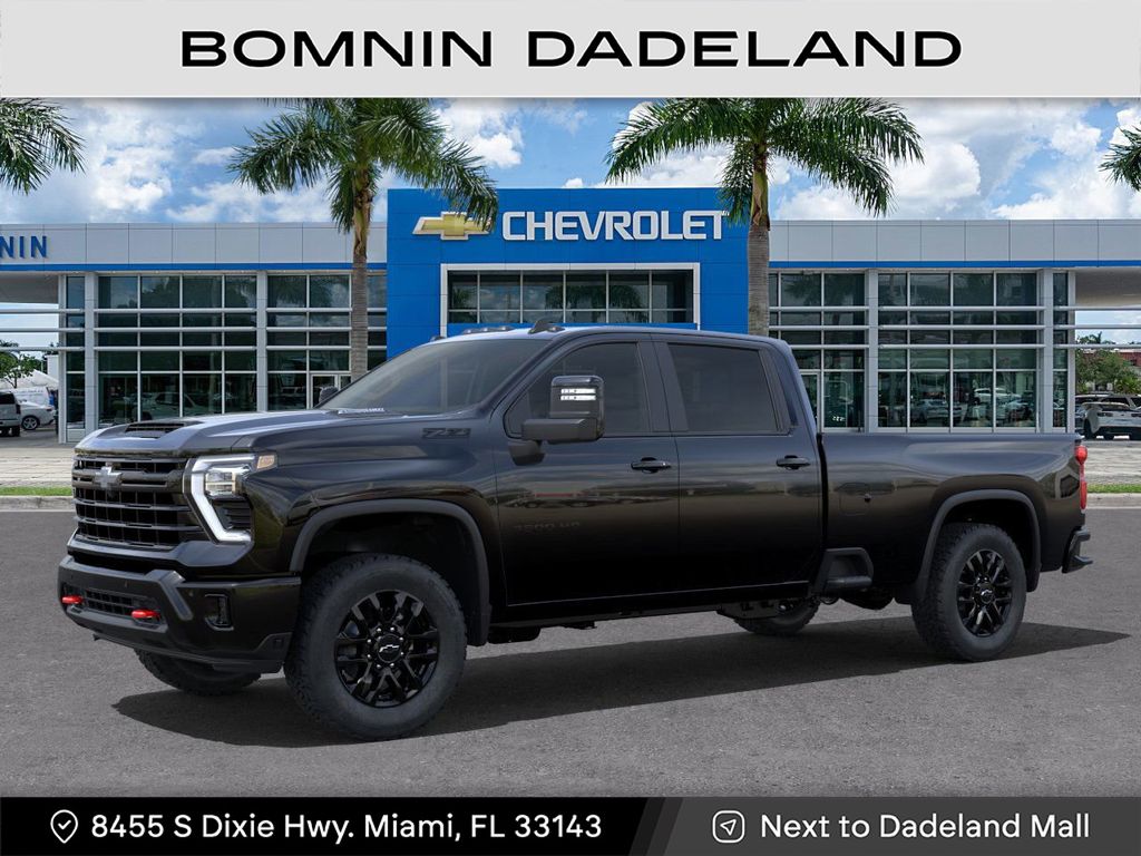 2025 Chevrolet Silverado 3500HD LT photo