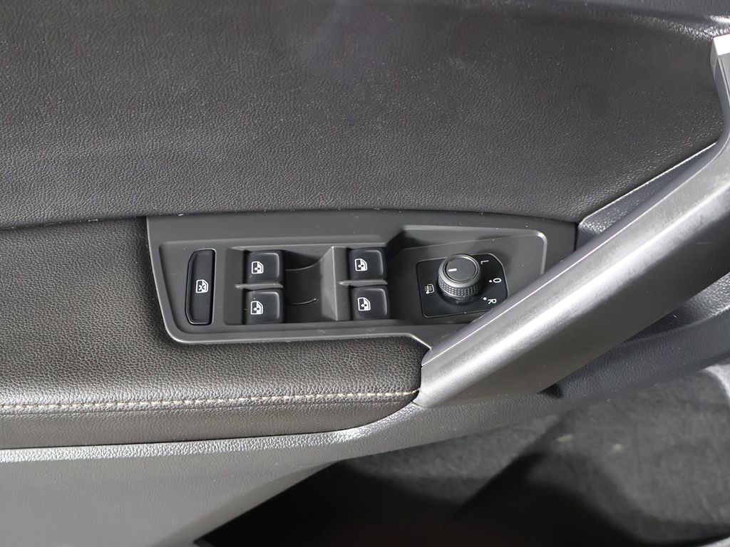 Used 2024 Gray Volkswagen 2.0T S image 31