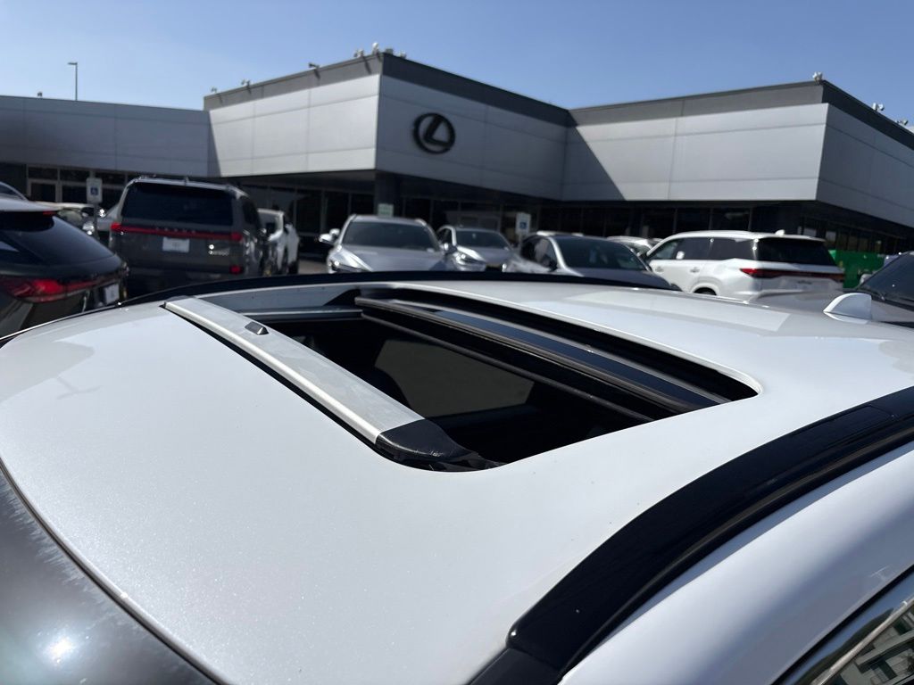 Thumbnail: 2024 Lexus RX - 10