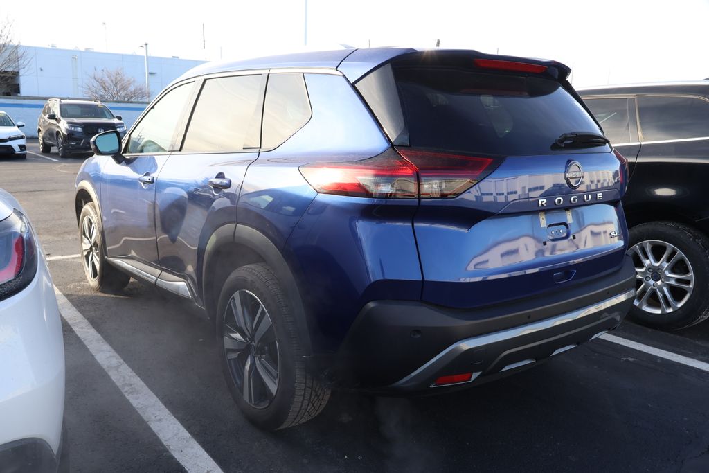 Thumbnail: 2023 Nissan Rogue - 10