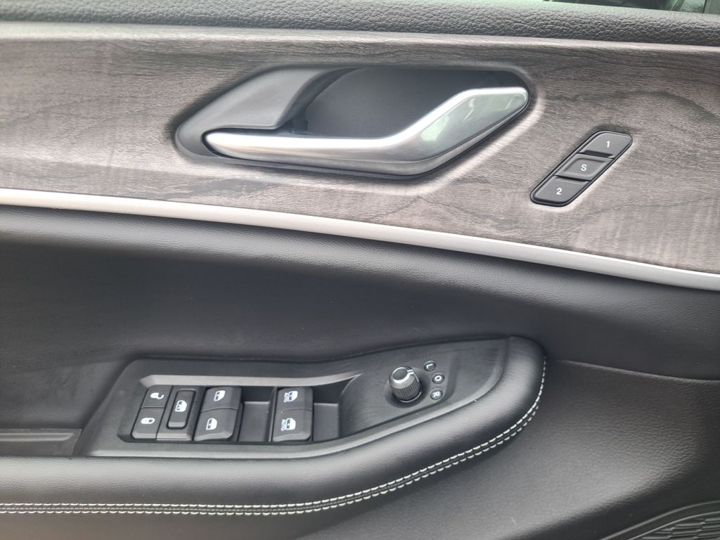 New Car 2025 Jeep Grand Cherokee  Limited For Sale Under $50,000 In Austin, Texas