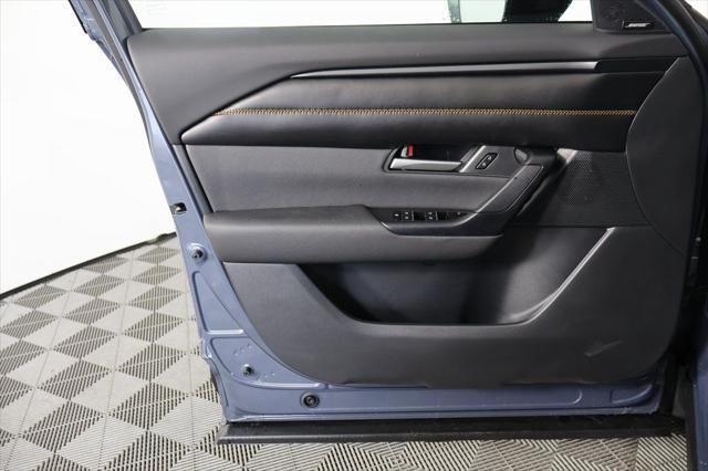 Thumbnail: 2026 Mazda CX-50 - 8