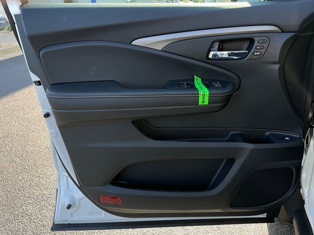 2025 Honda Ridgeline RTL 23
