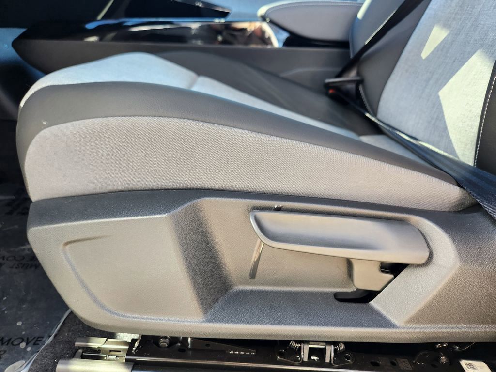 2026 Volkswagen ID.4 PRO - Photo 7