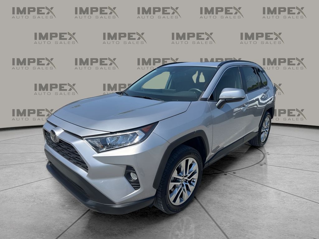 Silver Sky Metallic 2021 Toyota RAV4 XLE Premium FWD SUV / Crossover Front-Wheel Drive 8-Speed Automatic