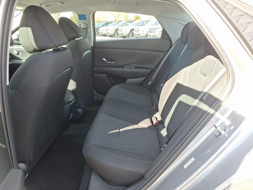 Thumbnail: 2026 Hyundai Elantra - 5