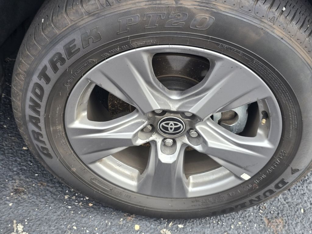 Certified Used 2024 Gray Toyota XLE image 19