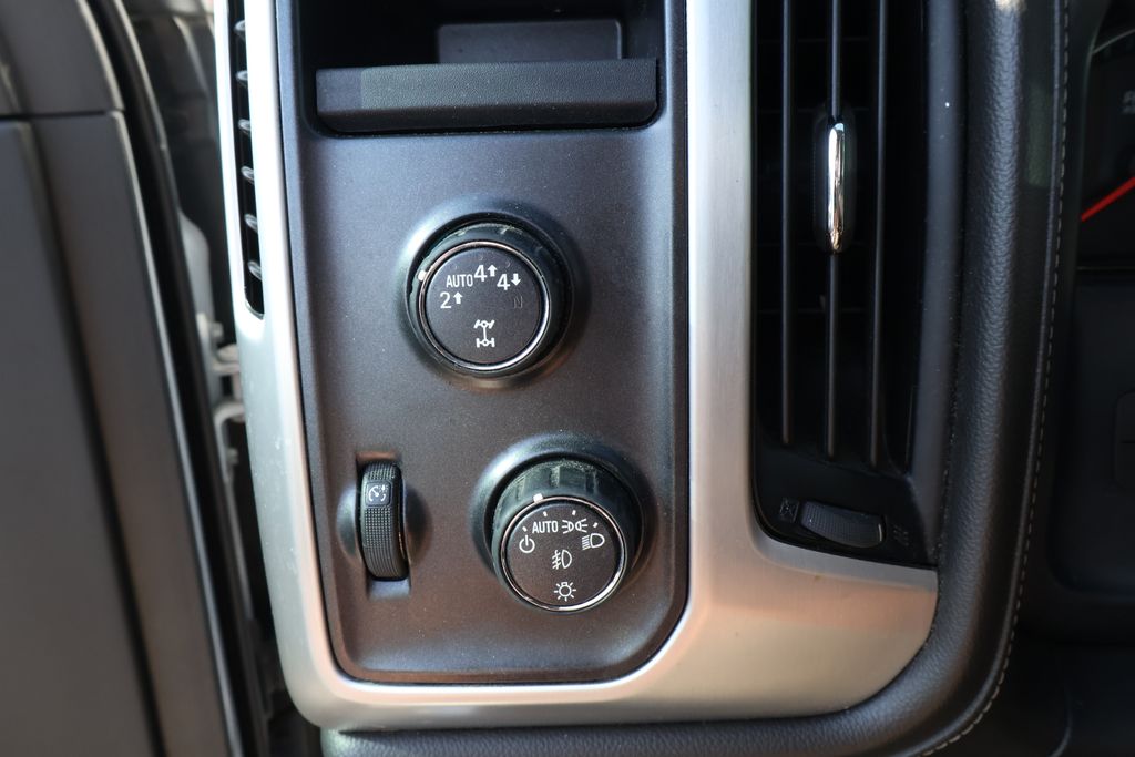 Thumbnail: 2018 GMC Sierra 1500 - 18
