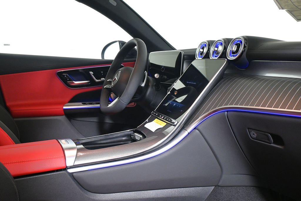 Thumbnail: 2026 Mercedes-Benz GLC - 30