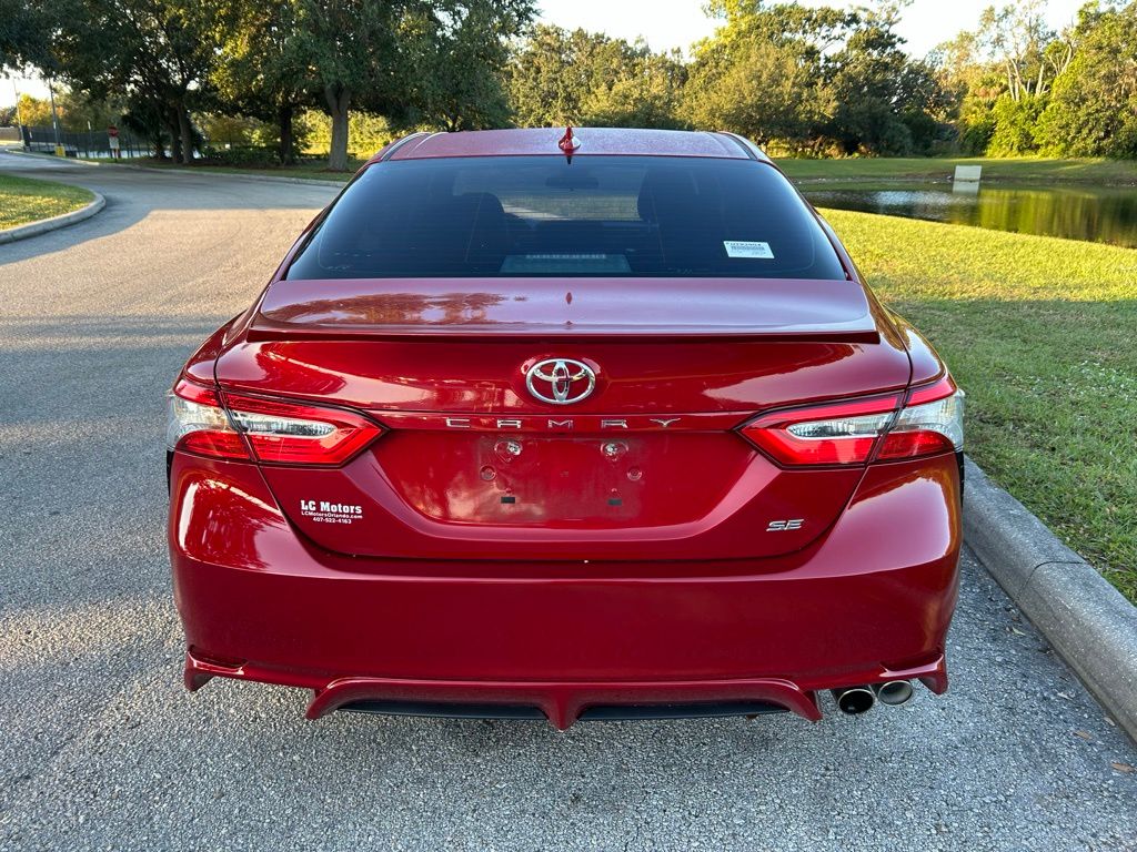 Thumbnail: 2019 Toyota Camry - 4
