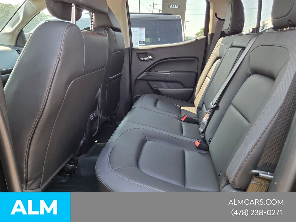 Used 2021 Black GMC AT4 w/Leather image 4