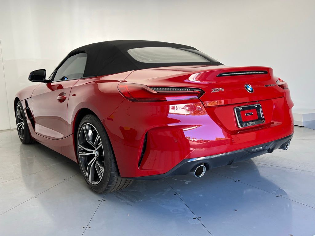 Thumbnail: 2025 BMW Z4 - 8