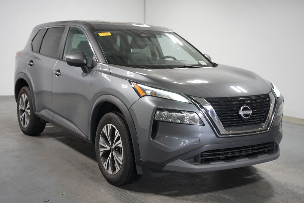 2023 Nissan Rogue SV 3