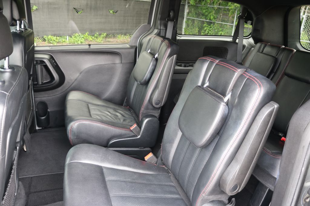 Used Car 2020 Dodge Grand Caravan  Gt For Sale Under $15,000 In Austin, Texas