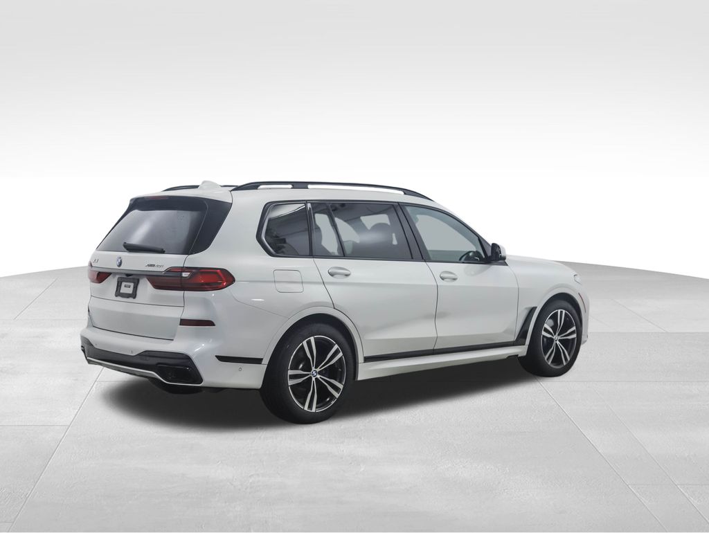 Thumbnail: 2022 BMW X7 - 5
