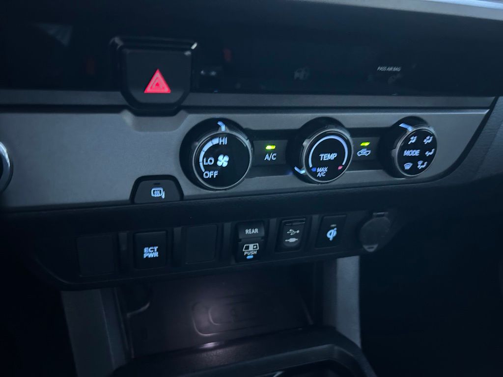 Thumbnail: 2018 Toyota Tacoma - 26
