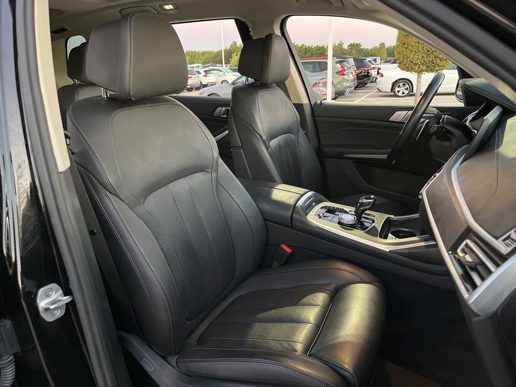 Thumbnail: 2022 BMW X7 - 31