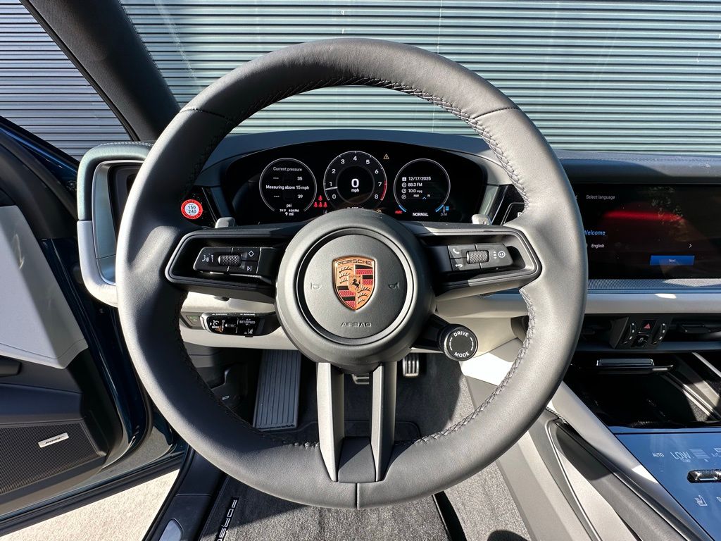 Thumbnail: 2026 Porsche Cayenne - 15