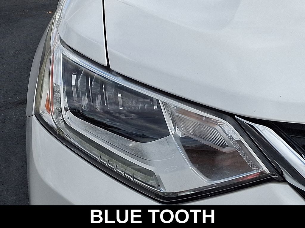 Thumbnail: 2020 Chevrolet Traverse - 10