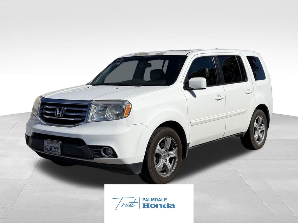 White 2013 Honda Pilot SUV / Crossover Front-Wheel Drive 5-Speed Automatic