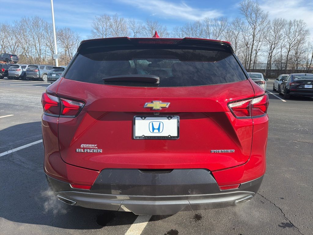 Thumbnail: 2022 Chevrolet Blazer - 4