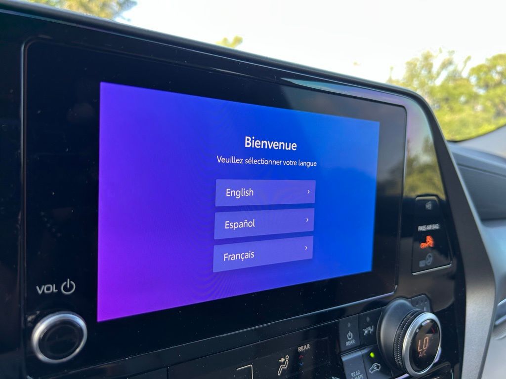 2024 Toyota Highlander XLE 18