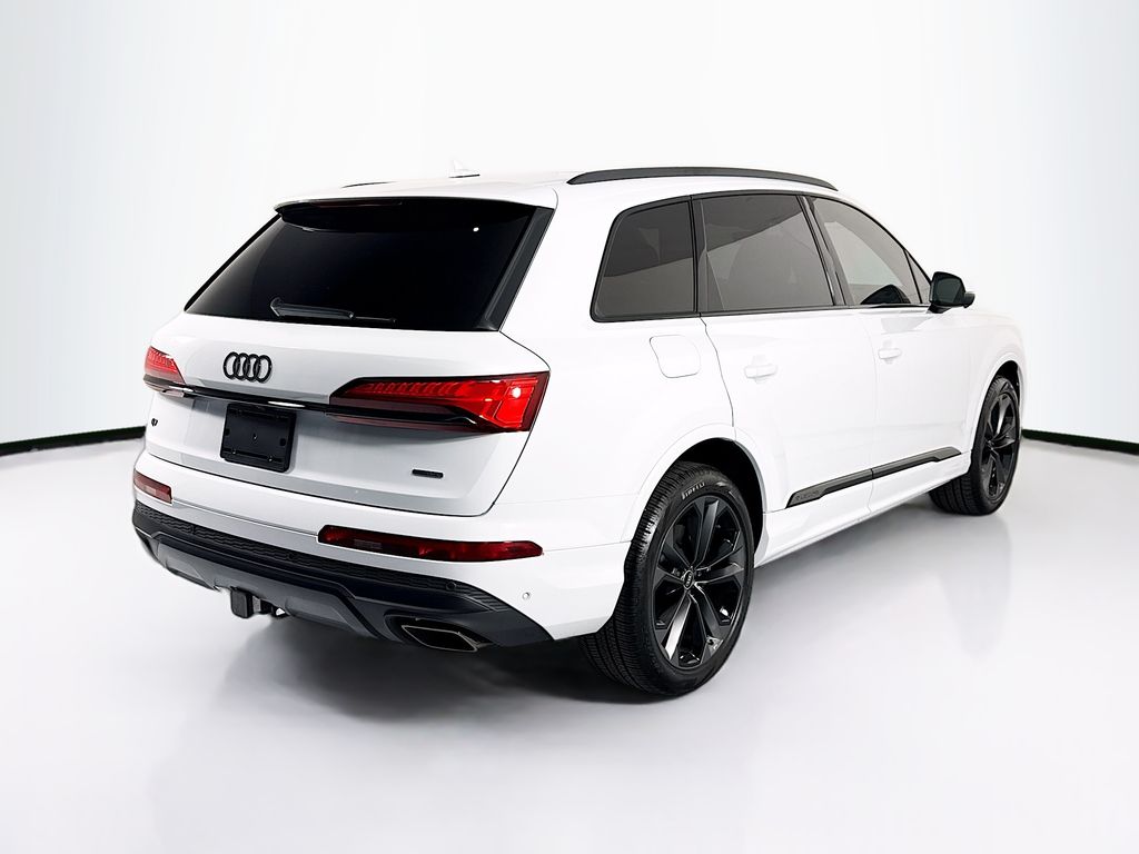 Thumbnail: 2025 Audi Q7 - 5