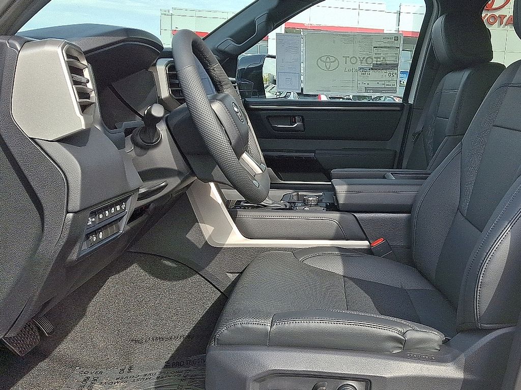 Thumbnail: 2025 Toyota Tundra - 6